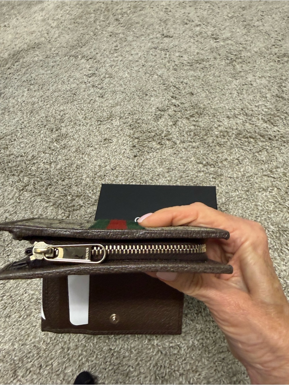 Gucci Wallet - Picture 10 of 11
